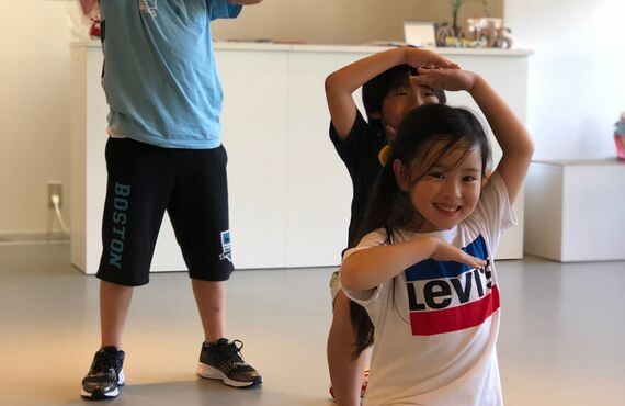福岡のスタジオではキッズ向けのHIPHOPレッスンを実施しております